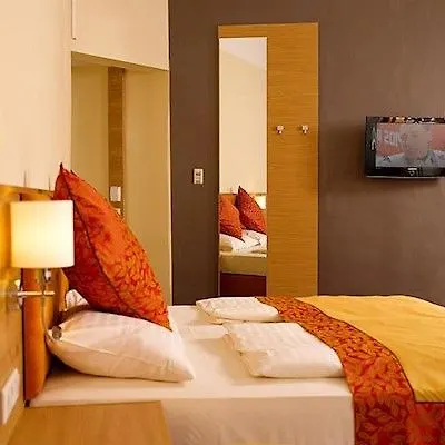 Drei Raben 4* Graz