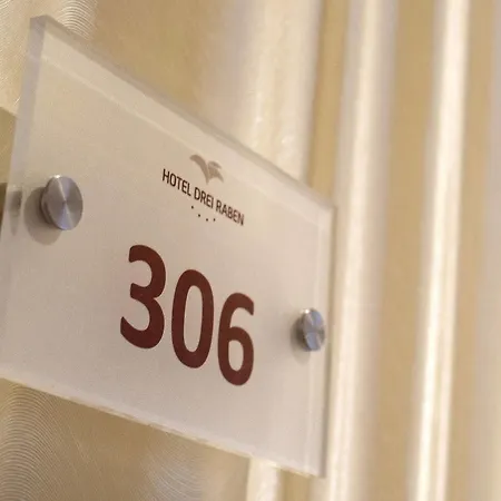 Hotel Drei Raben 4*