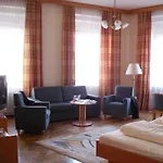 Drei Raben Отель Грац