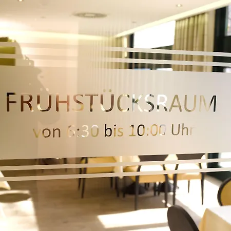 莱拉本酒店 酒店 4*