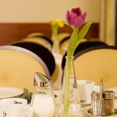 Drei Raben Hotel