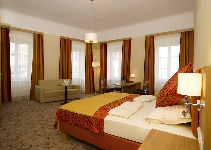 Drei Raben Готель 4*