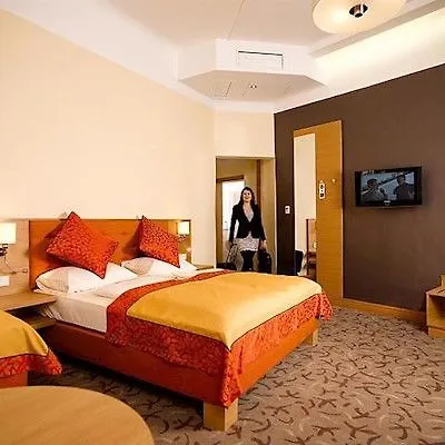 فندق Drei Raben 4*