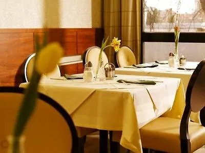 Drei Raben غراتس